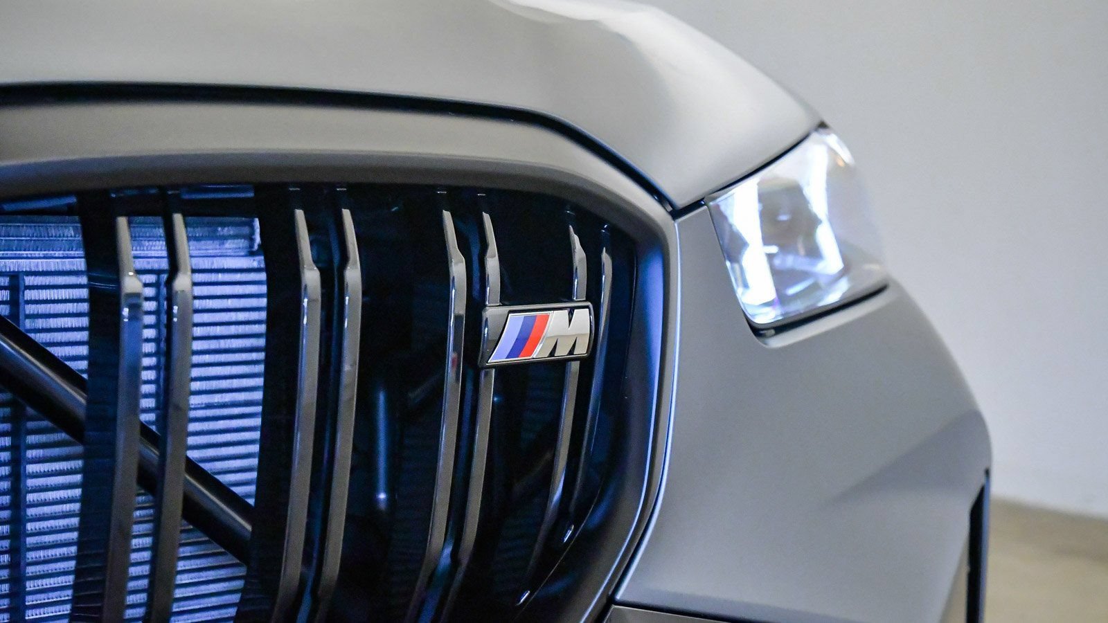 New 2026 BMW X5 M60i AWD/4WD image 9