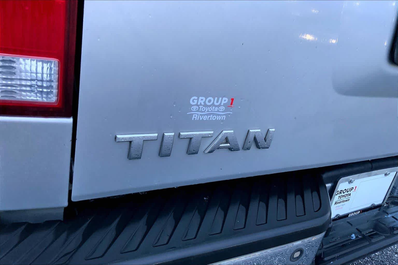 Used 2007 Nissan Titan SE RWD image 25