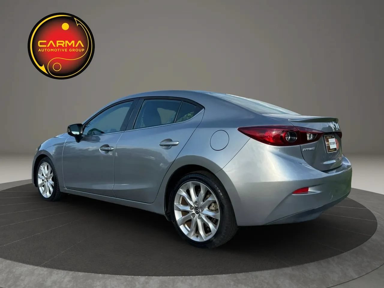 Used 2016 MAZDA MAZDA3 i Touring w/ Popular Equipment Package FWD image 3