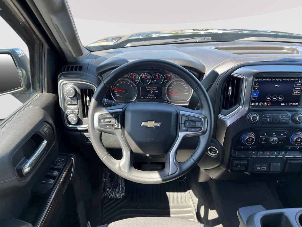 Used 2019 Chevrolet Silverado 1500 LT image 13