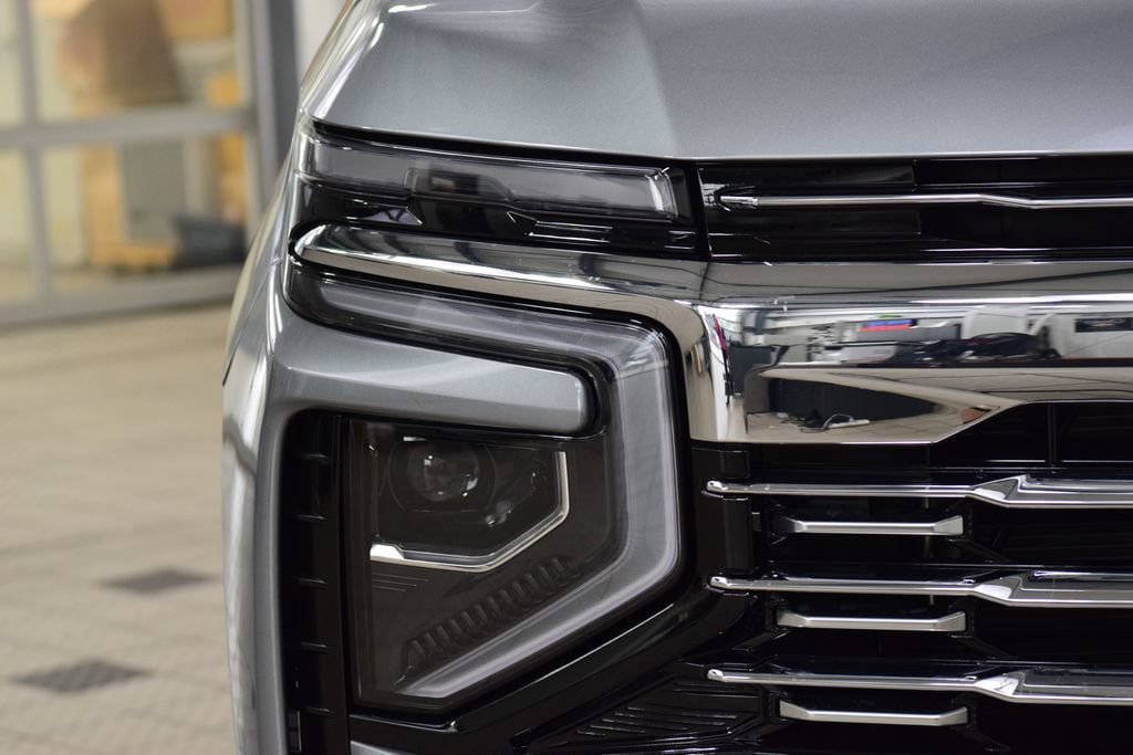 New 2026 Chevrolet Suburban Premier AWD/4WD image 12