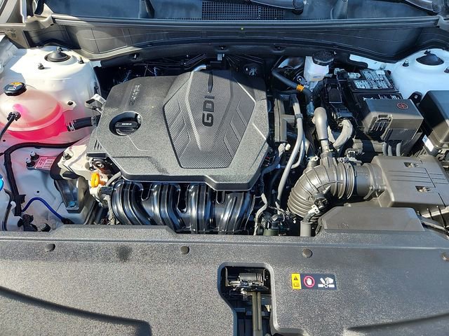Used 2024 Kia Sportage EX FWD image 28