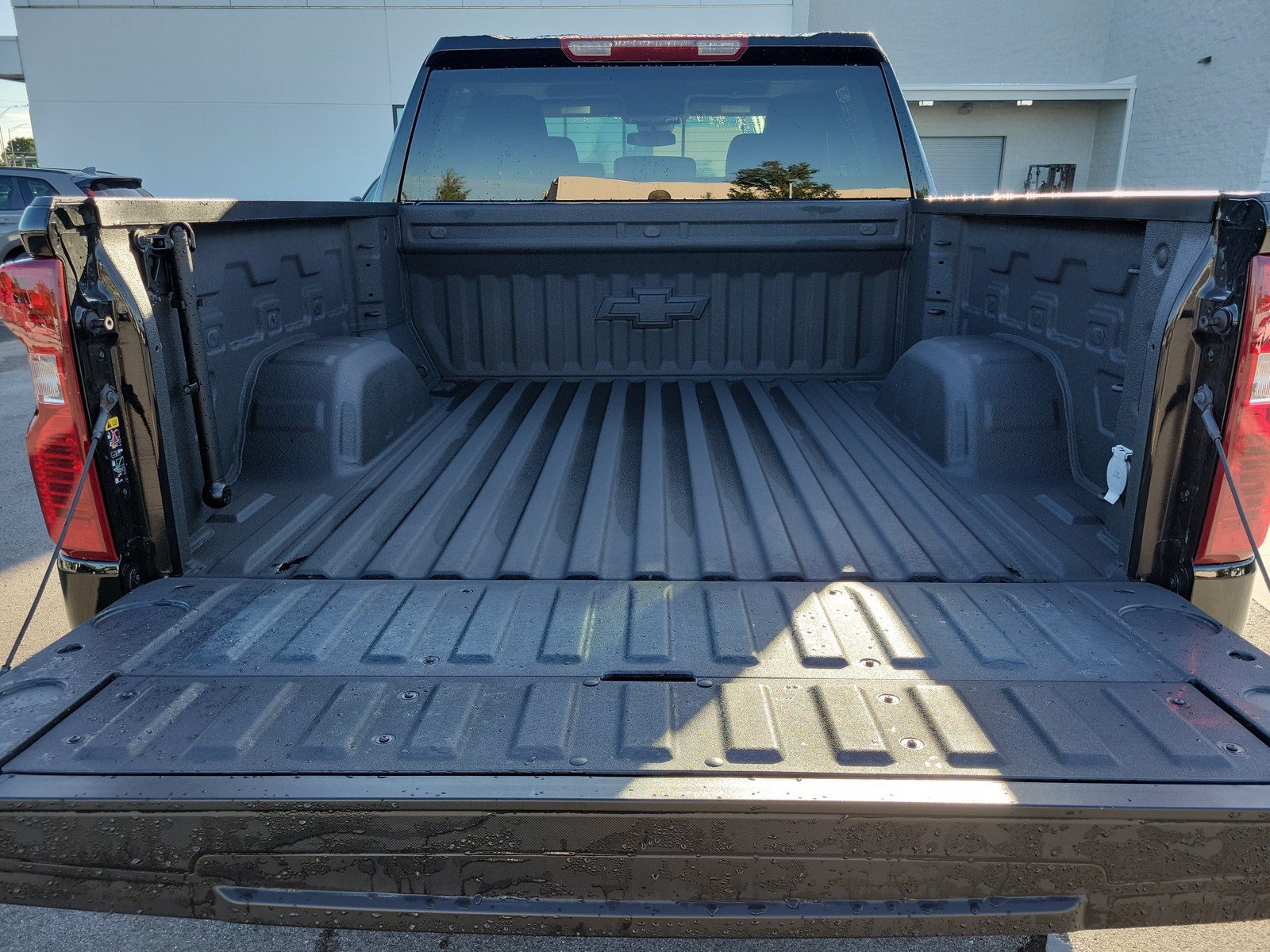 Used 2024 Chevrolet Silverado 1500 Custom Trail Boss AWD/4WD image 30