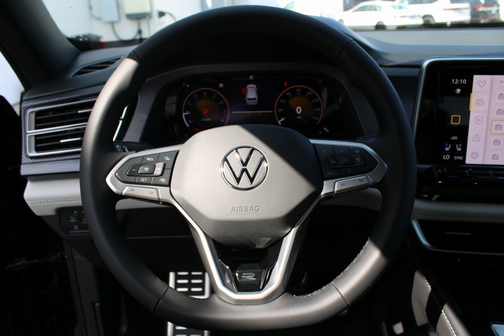 New 2026 Volkswagen Atlas Cross Sport SEL Premium R-Line image 12