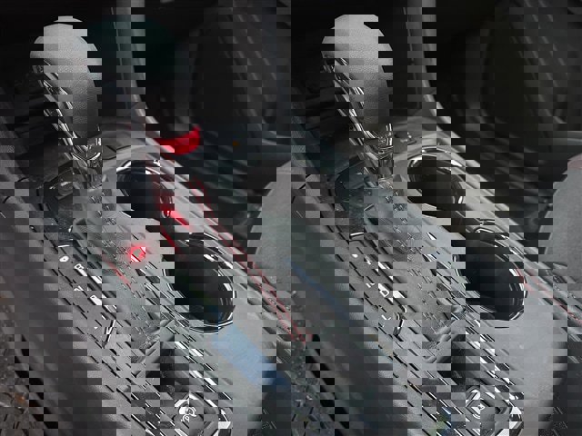 Used 2022 Chevrolet Equinox RS image 19