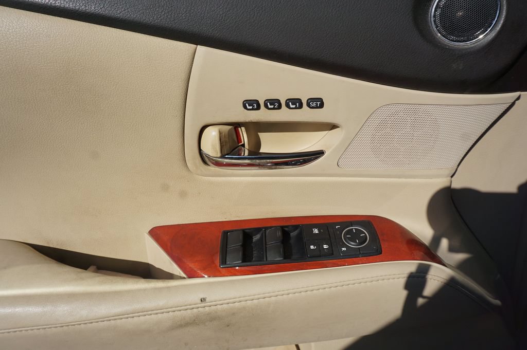 Used 2012 Lexus RX 350 FWD w/ Premium Pkg image 3