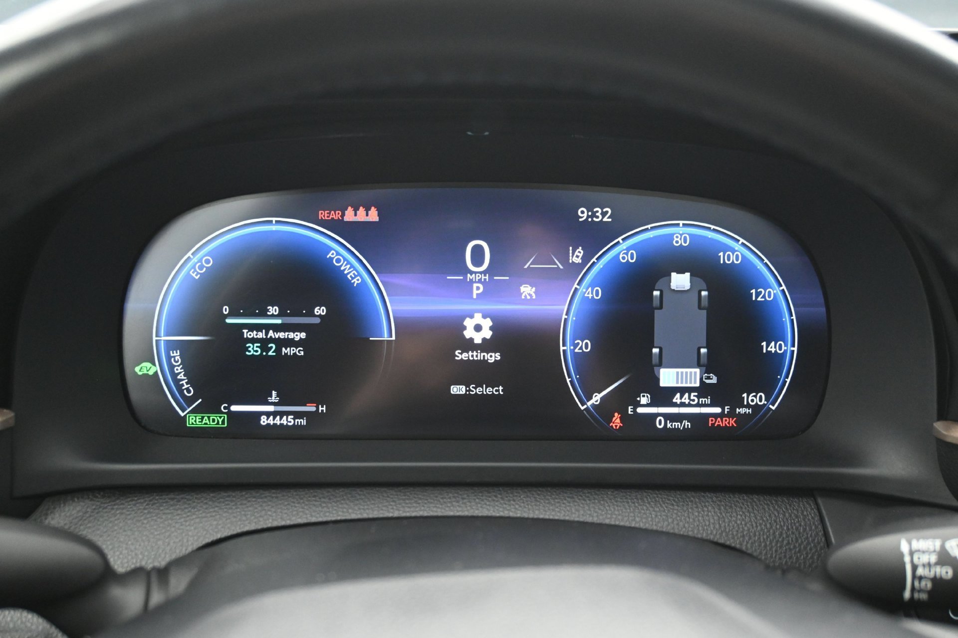 Used 2023 Toyota Crown AWD/4WD image 18