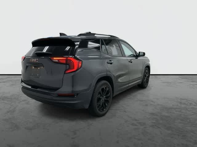 Used 2020 GMC Terrain SLT w/ Preferred Package FWD image 3