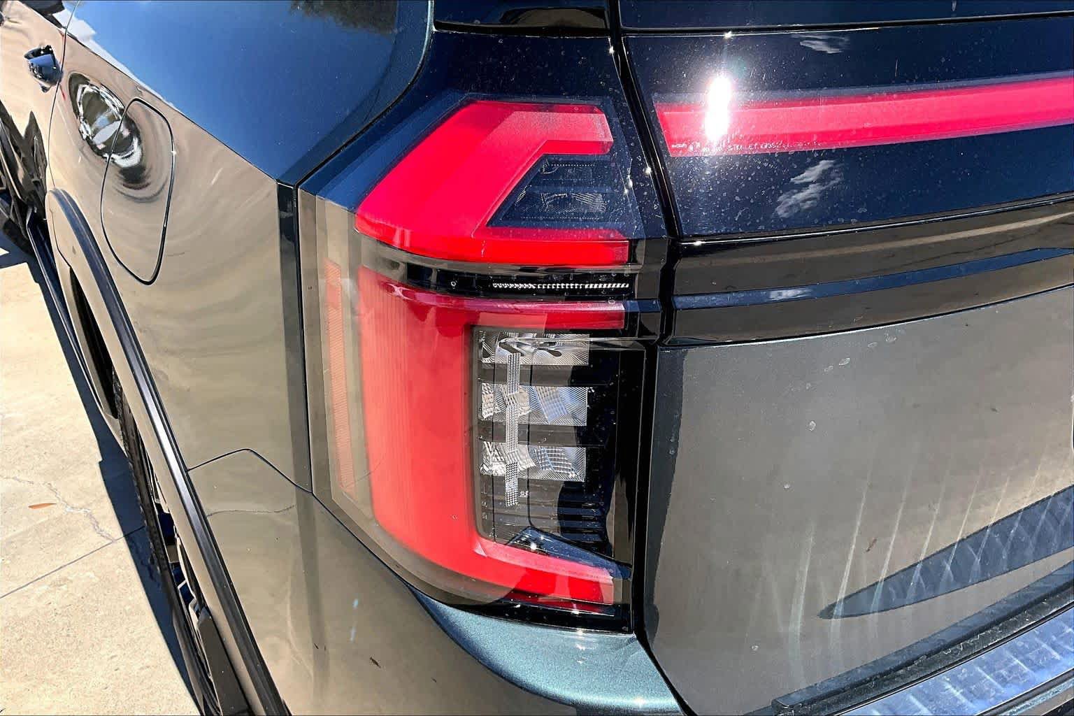 New 2026 Nissan Armada PRO-4X AWD/4WD image 12