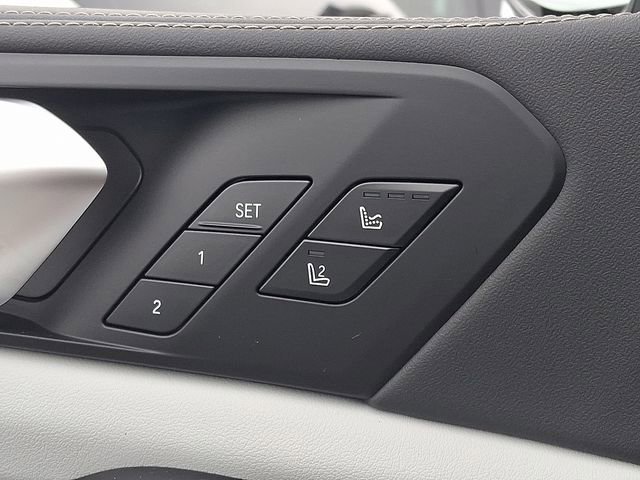 New 2026 BMW X5 M60i w/ Parking Assistance Package image 18