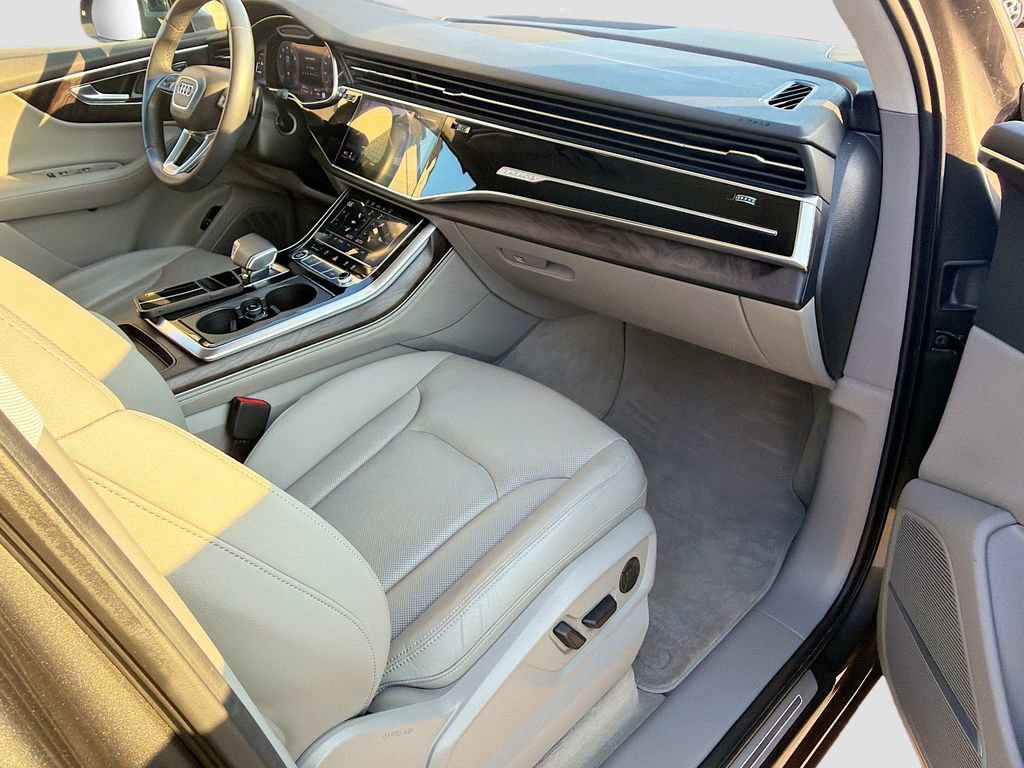 Used 2021 Audi Q7 3.0T Prestige w/ Prestige Package image 15
