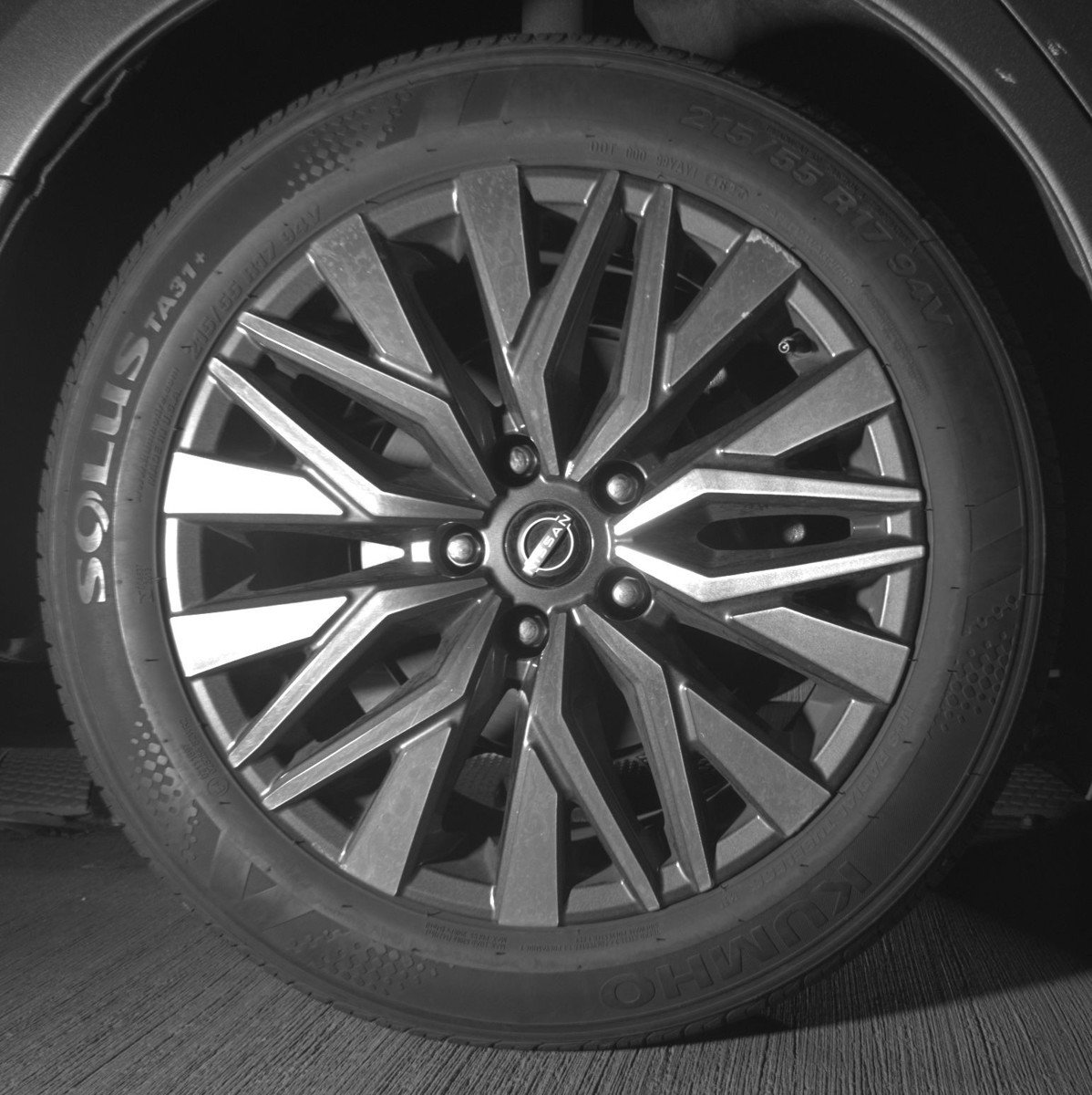 Used 2025 Nissan Altima 2.5 SV image 15