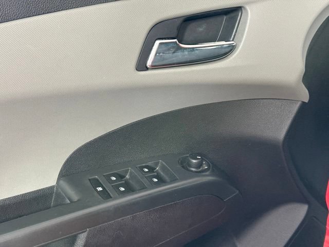 Used 2013 Chevrolet Sonic LT FWD image 13