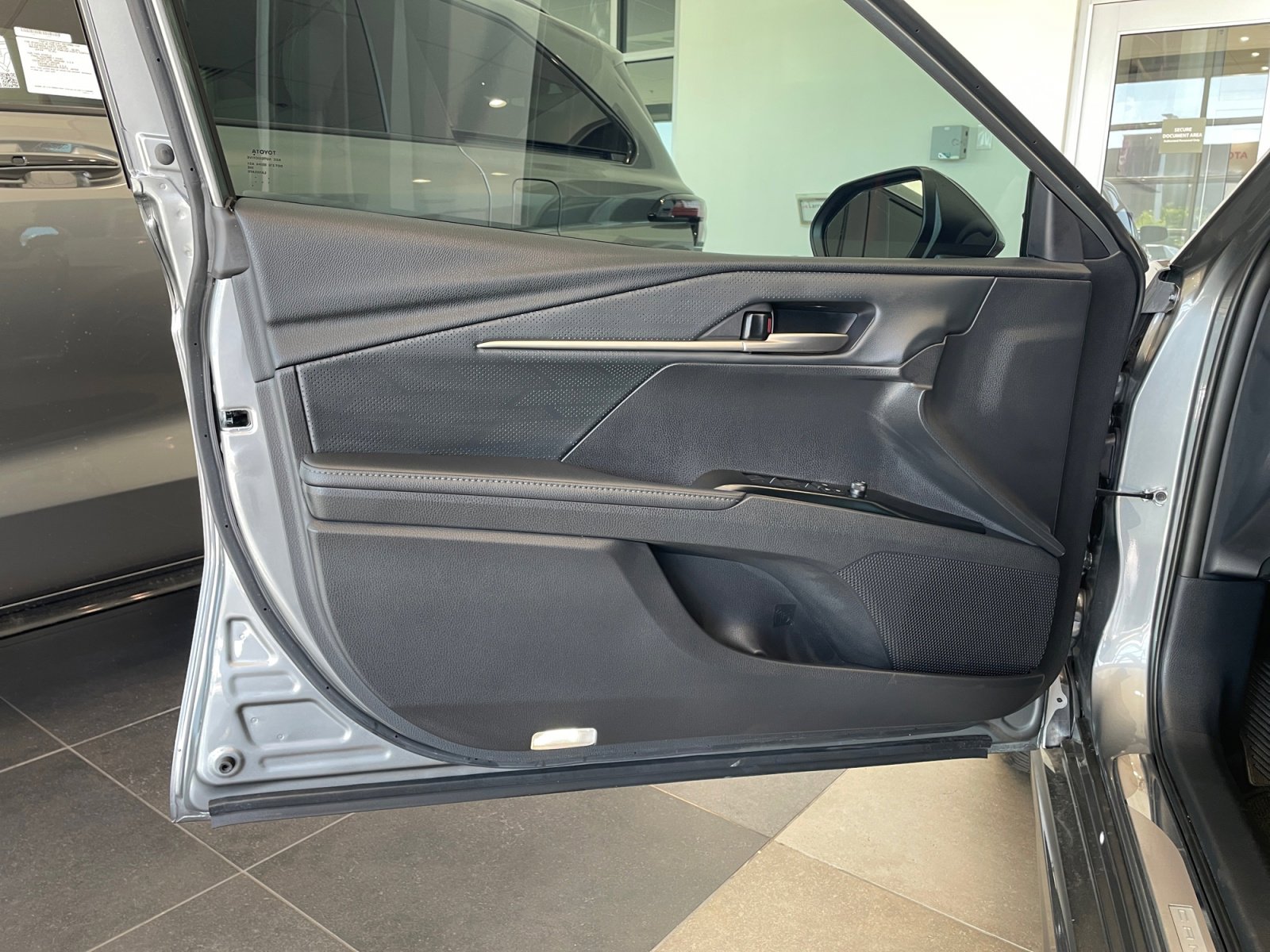 Certified 2025 Toyota Camry XSE FWD image 13