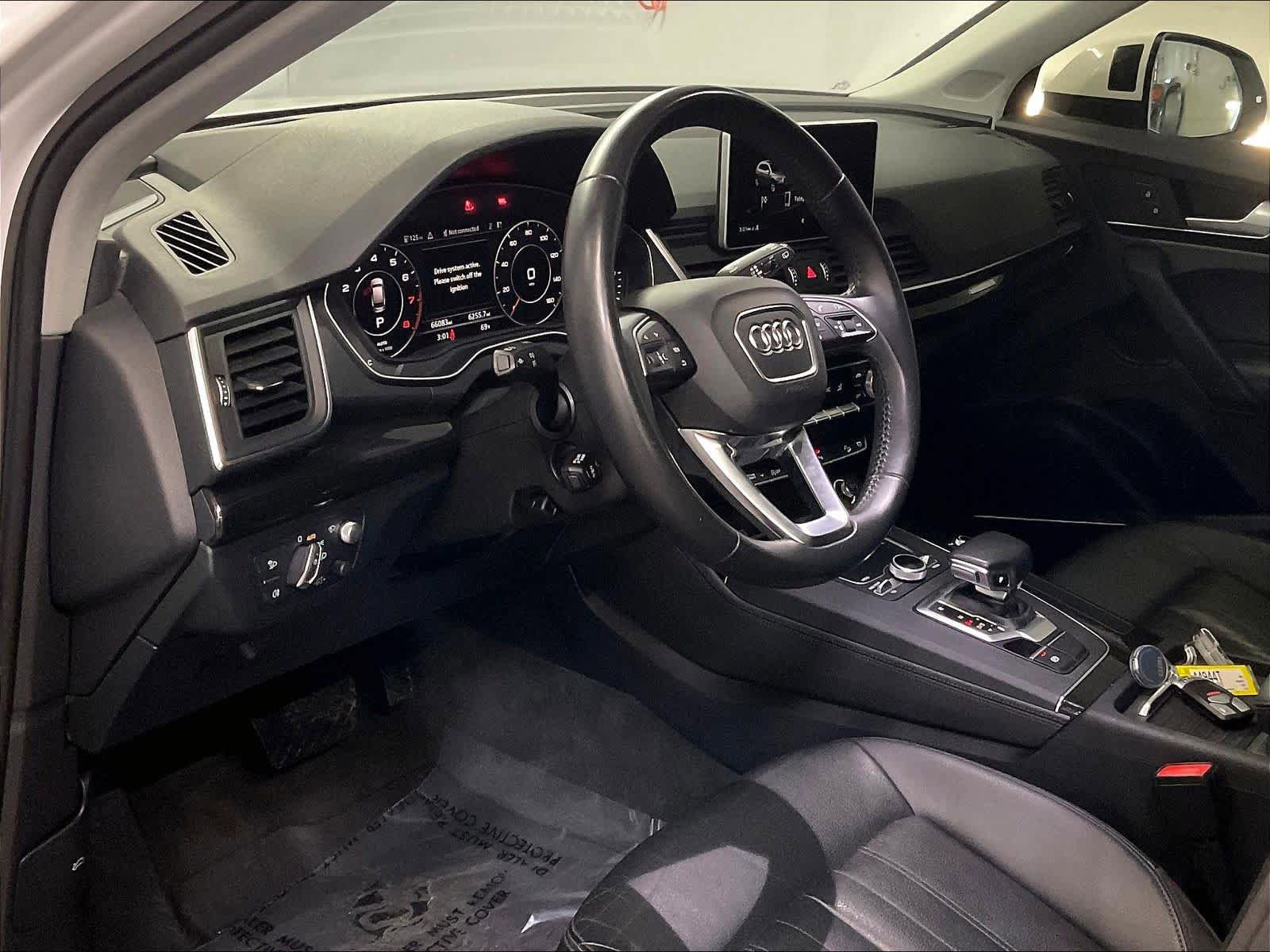 Used 2020 Audi Q5 Prestige w/ Prestige Package image 15