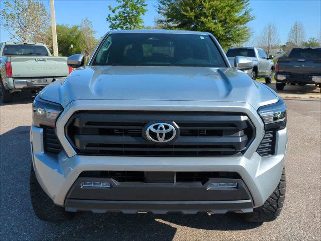 Certified 2024 Toyota Tacoma SR5 AWD/4WD image 9
