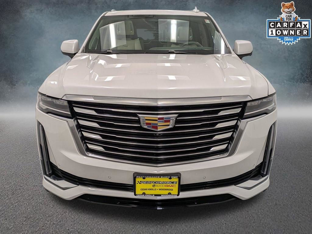Used 2022 Cadillac Escalade Premium Luxury Platinum w/ Heavy-Duty Trailer Package image 2