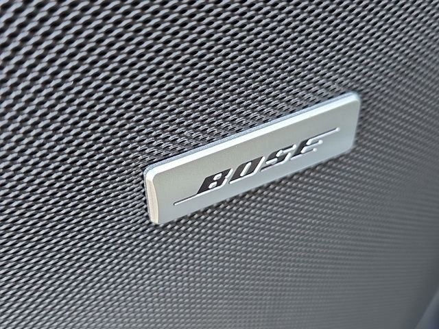 New 2025 Chevrolet Suburban High Country image 25