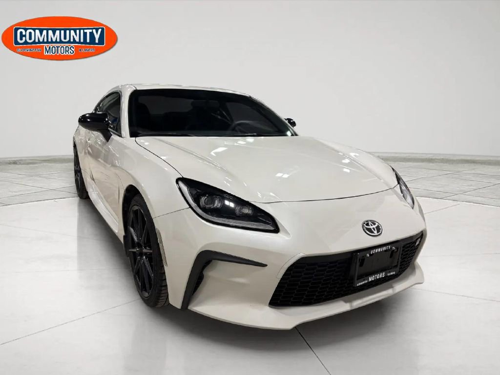 Used 2023 Toyota GR86 Premium image 11