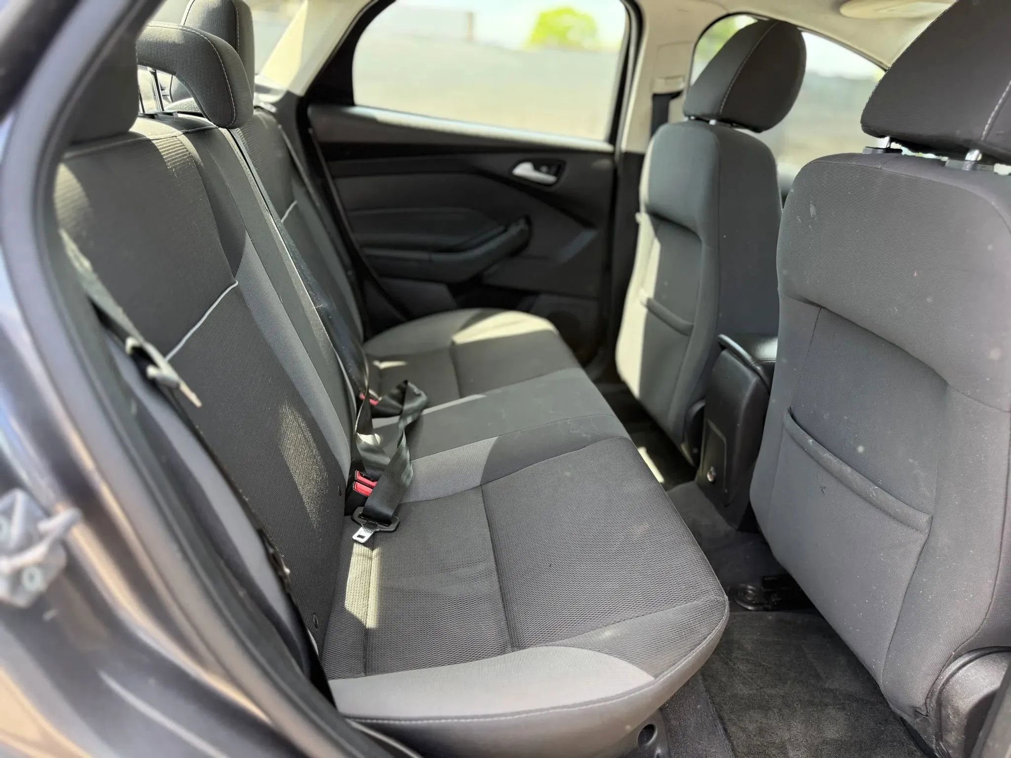 Used 2013 Ford Focus SE FWD image 20