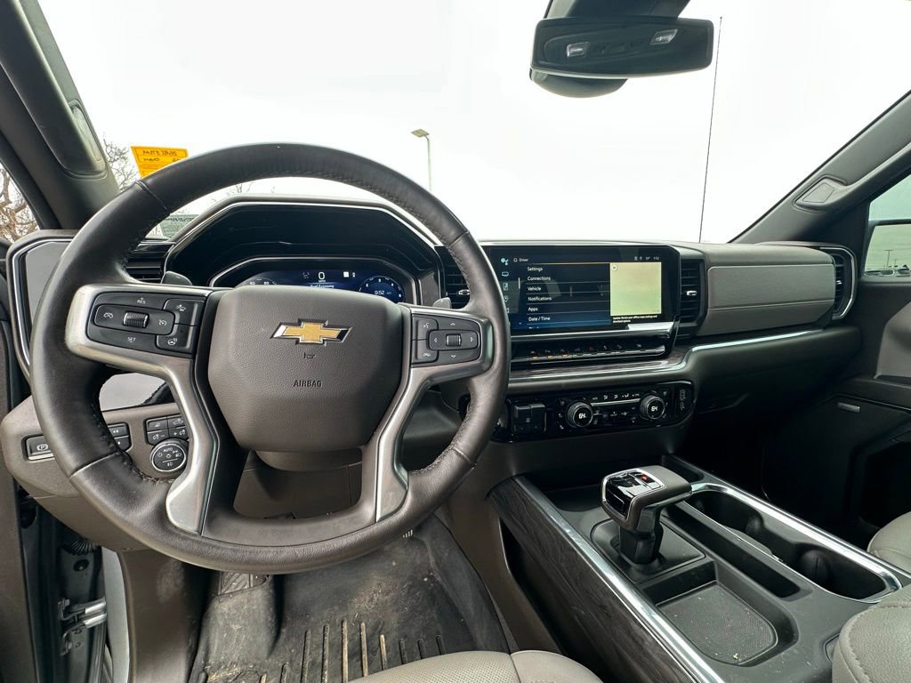 Used 2023 Chevrolet Silverado 1500 LTZ w/ LTZ Convenience Package II image 12