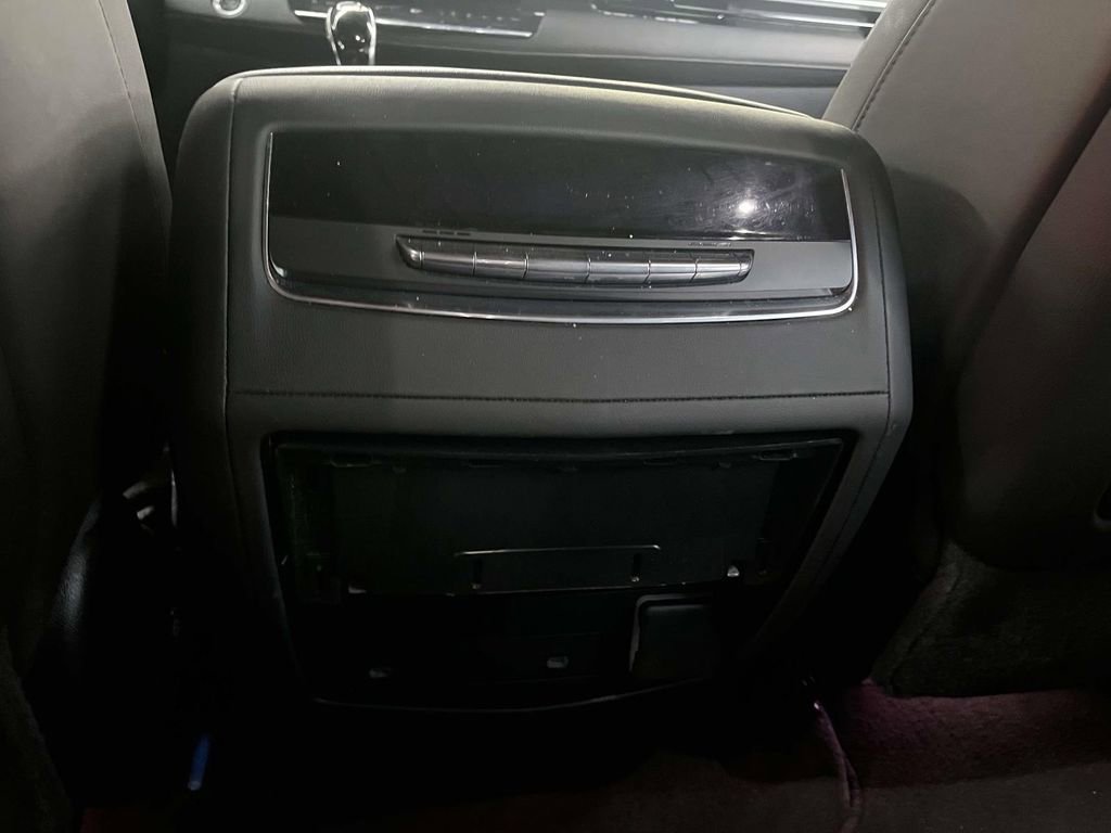 Used 2024 Cadillac Escalade Sport image 15