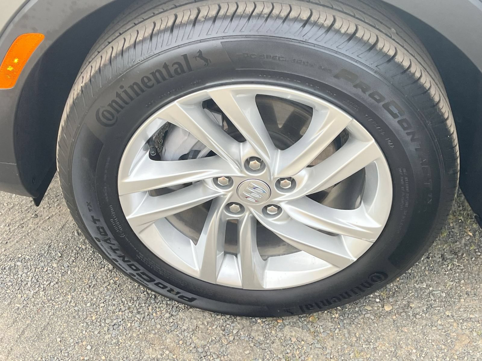 Used 2025 Buick Envista Sport Touring FWD image 29