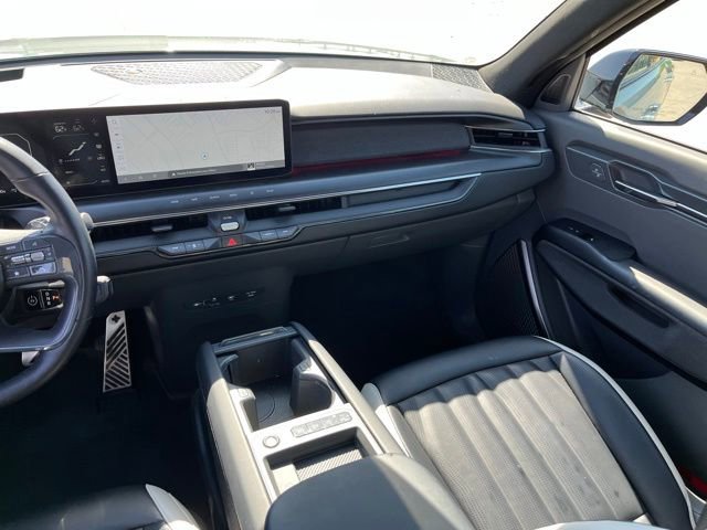 Used 2024 Kia EV9 GT-Line AWD/4WD image 14