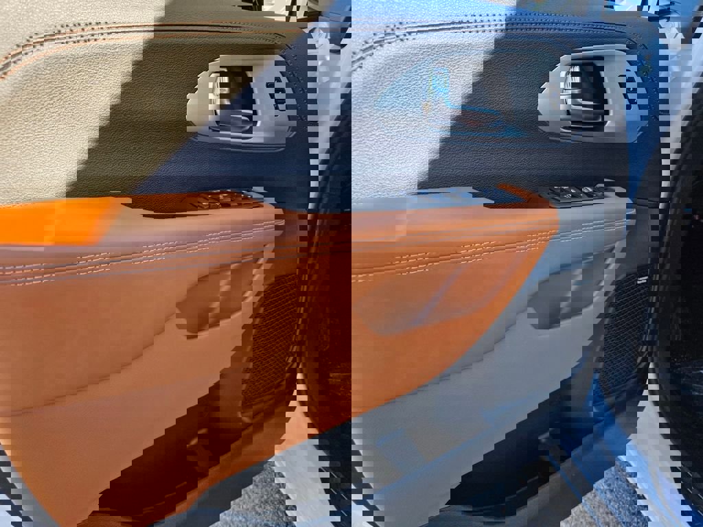 New 2026 Chrysler Pacifica Pinnacle image 8