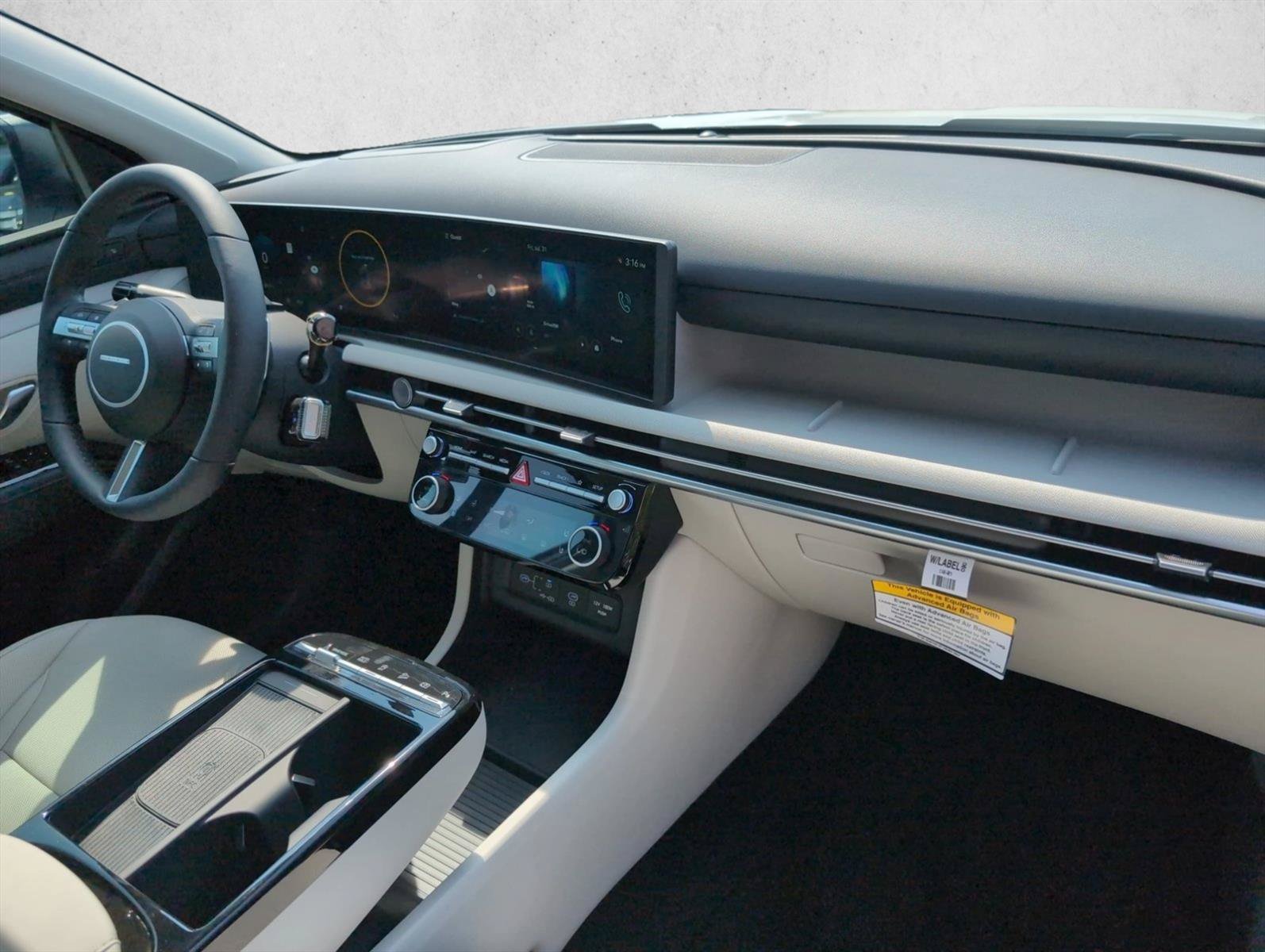 New 2026 Hyundai Tucson Limited FWD image 27