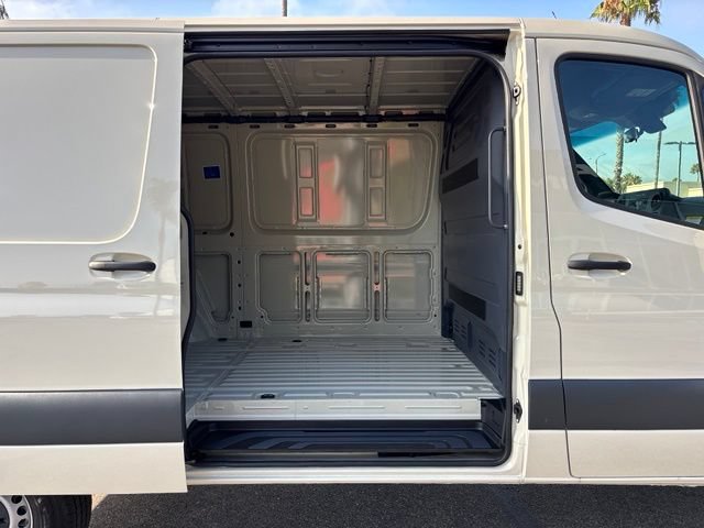 Used 2026 Mercedes-Benz Sprinter 2500 image 26
