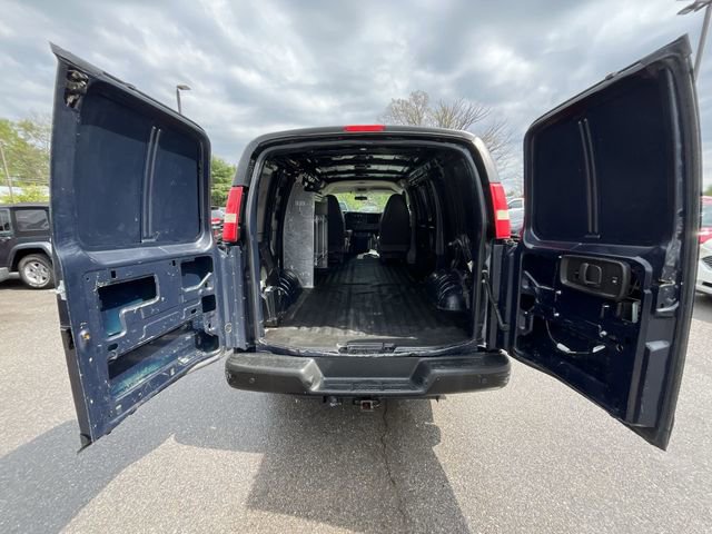 Used 2015 Chevrolet Express 2500 RWD image 19