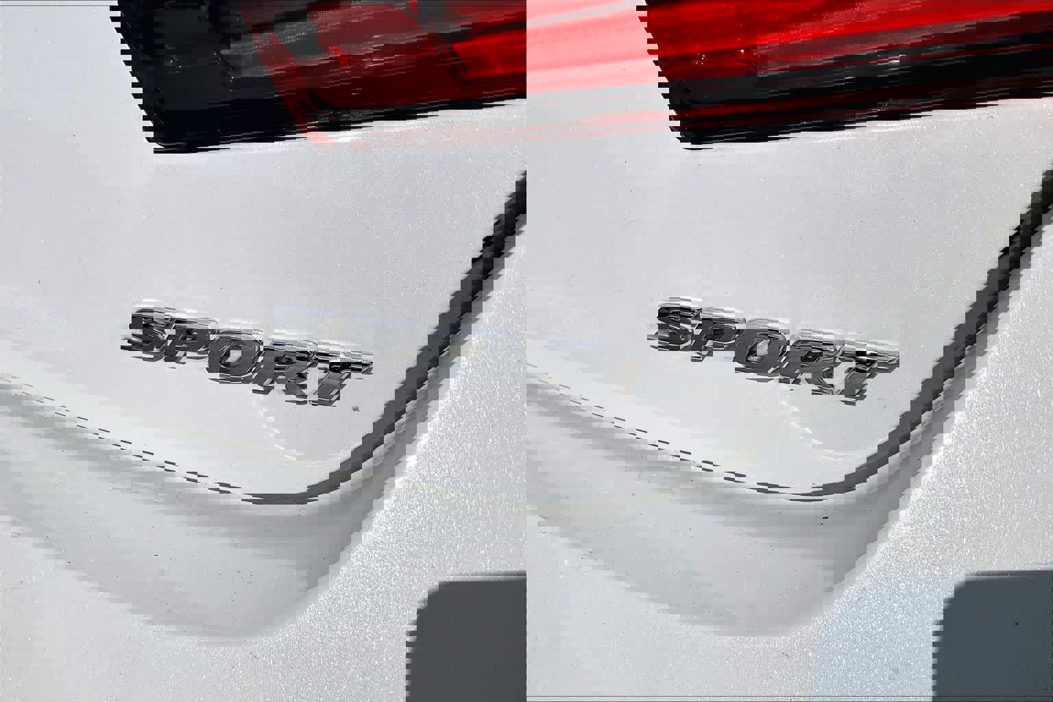 Used 2018 Honda Accord Sport image 9