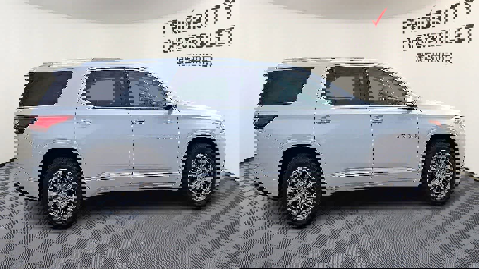 Used 2018 Chevrolet Traverse Premier image 9