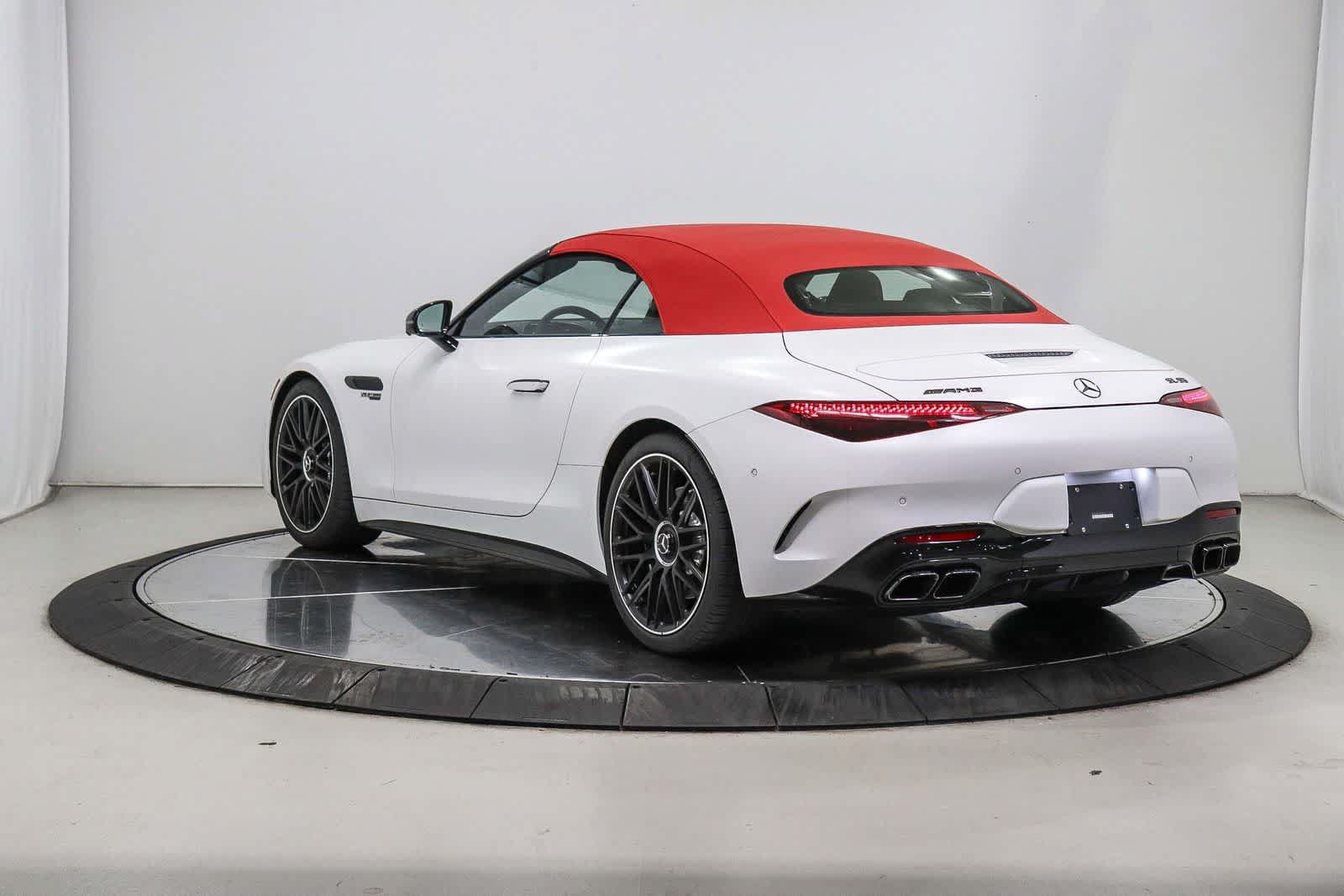 New 2026 Mercedes-Benz SL 55 AMG 4MATIC image 2