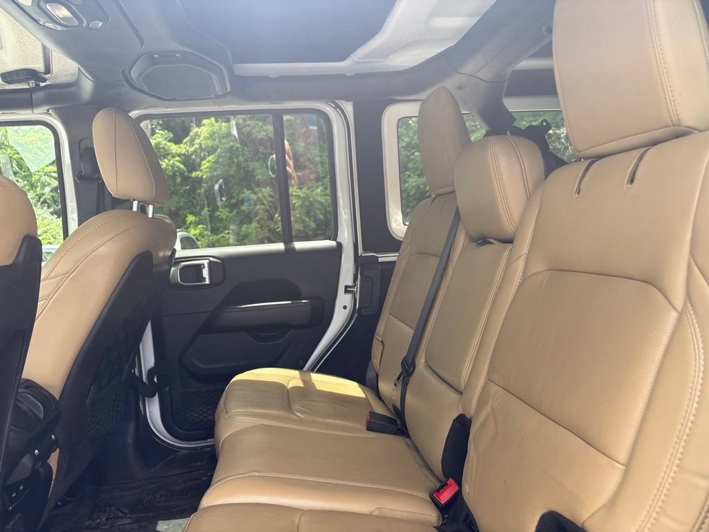 Used 2018 Jeep Wrangler Unlimited Rubicon AWD/4WD image 17