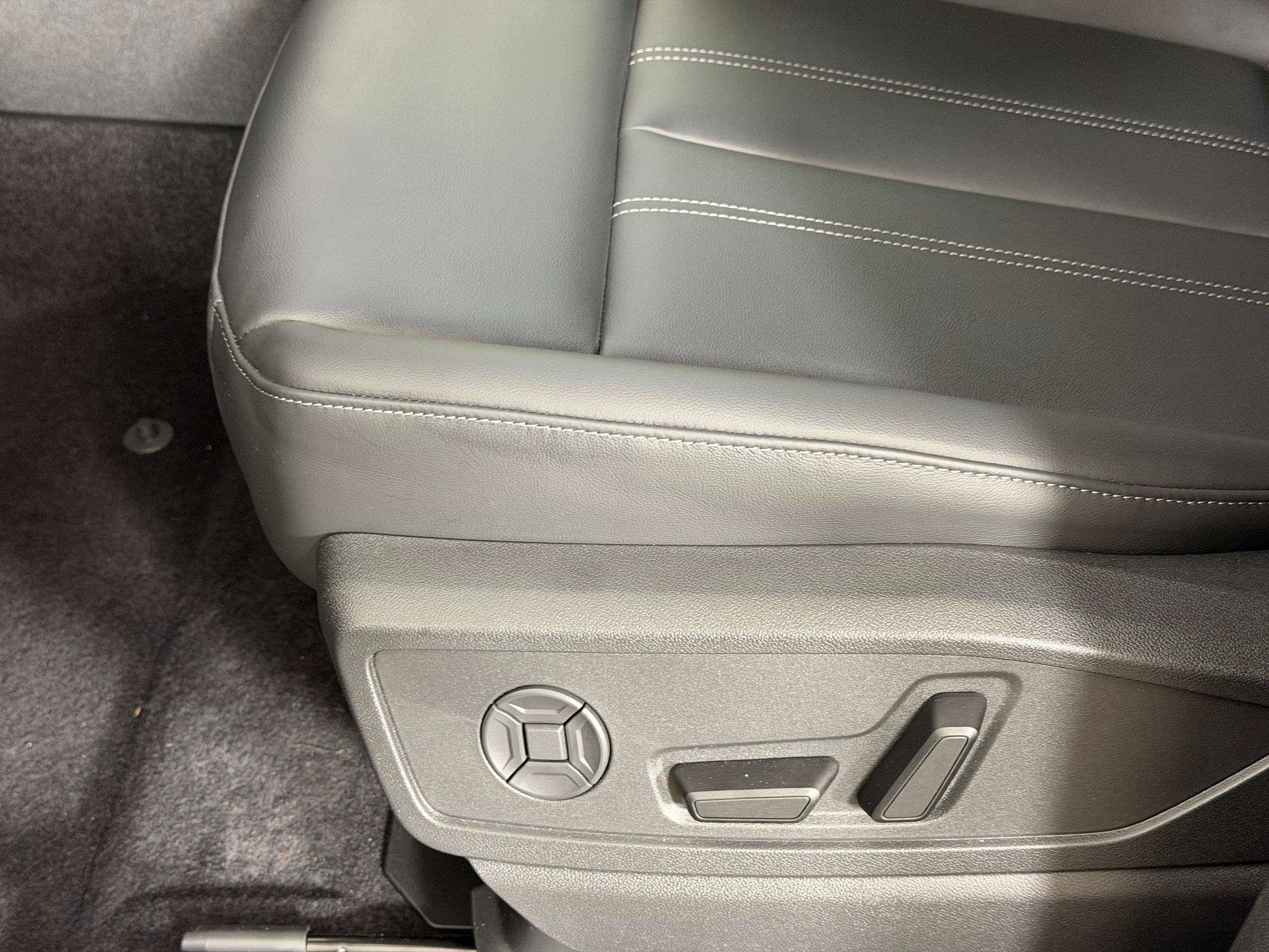 New 2026 Audi Q5 Premium AWD/4WD image 14