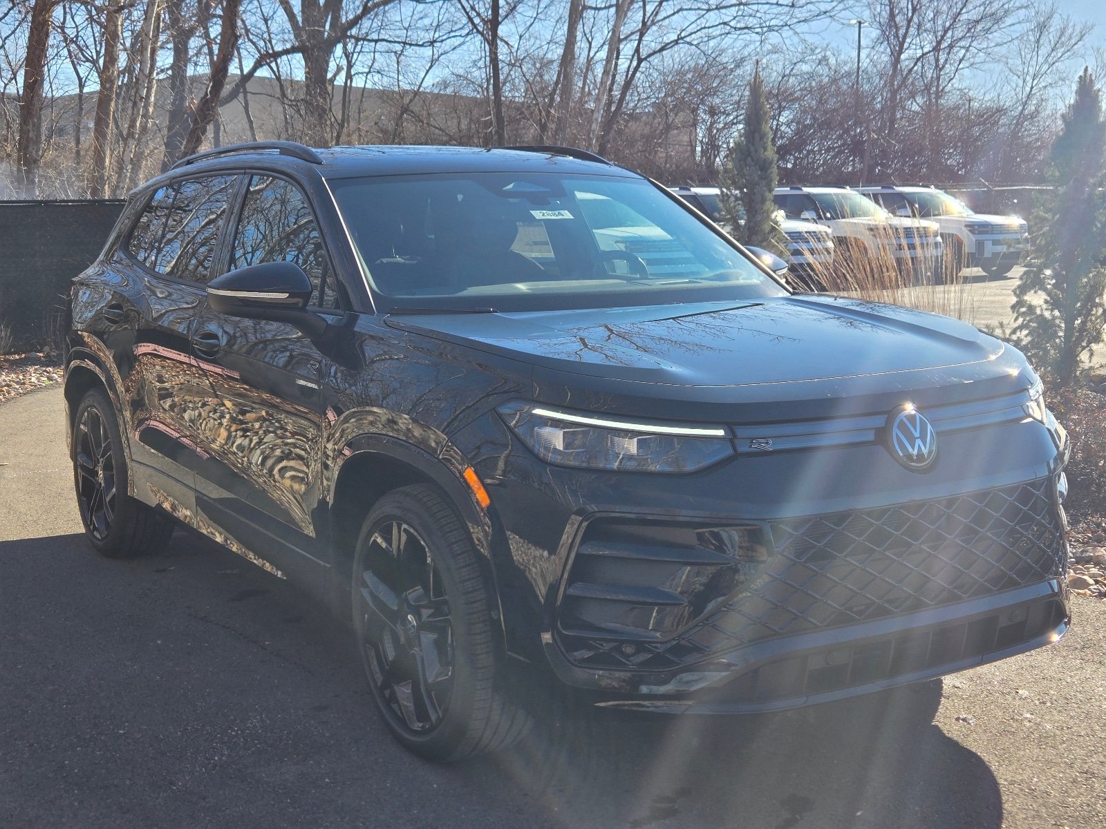 New 2026 Volkswagen Tiguan SE R-Line FWD image 7