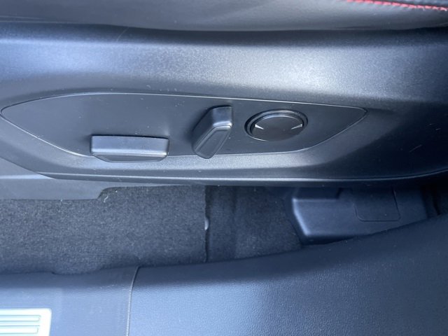 New 2026 Ford Explorer ST-Line w/ ST-Line Street Pack image 28