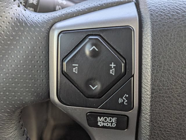Used 2022 Toyota 4Runner SR5 Premium w/ Moonroof Package RWD image 26