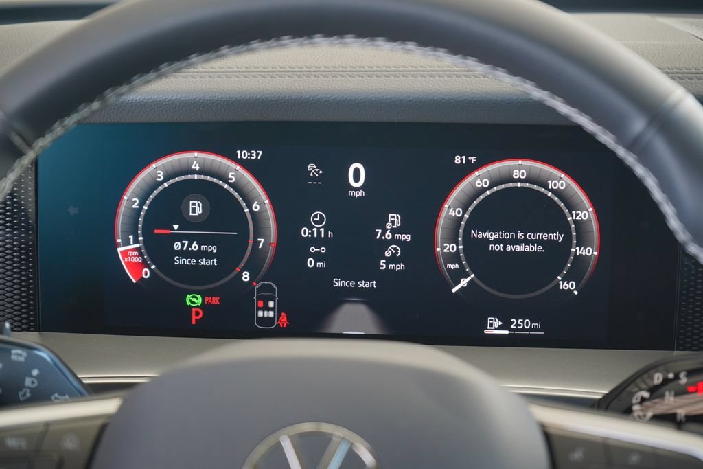 New 2026 Volkswagen Tiguan SE FWD image 10