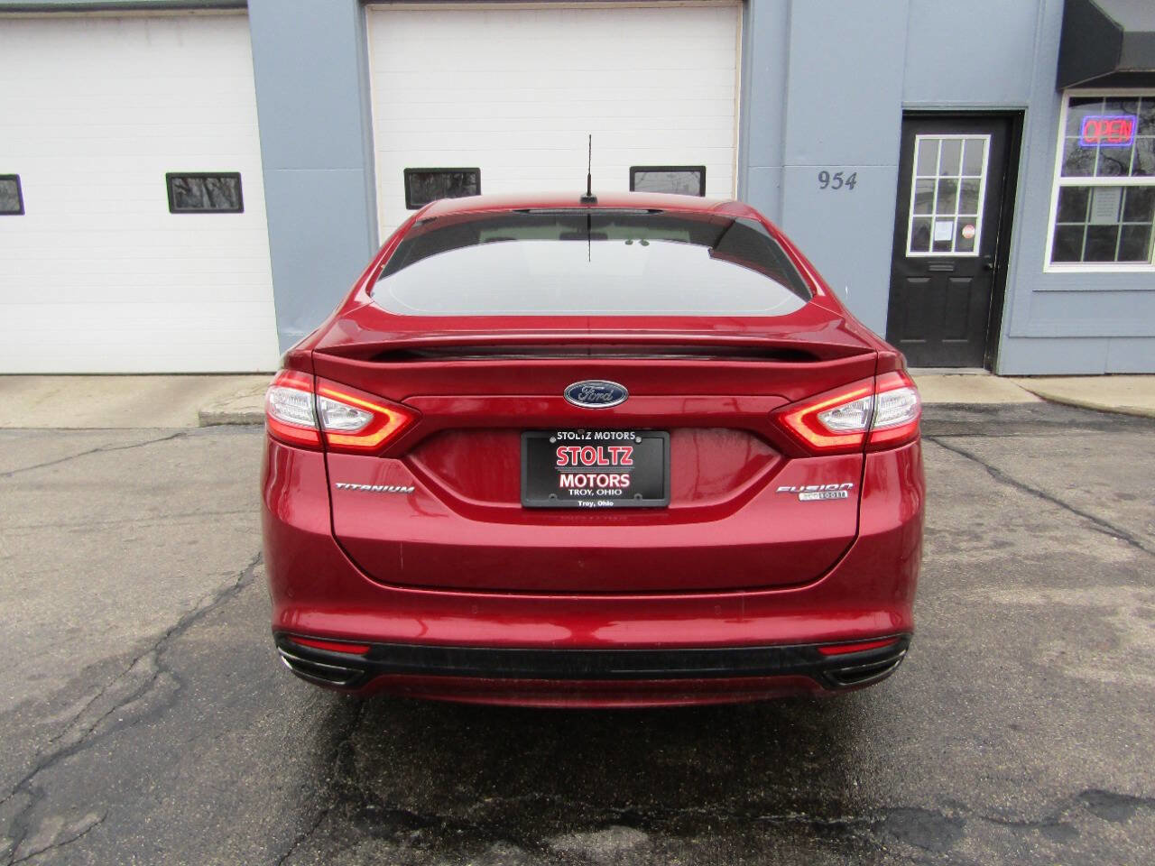 Used 2014 Ford Fusion Titanium image 6