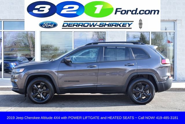 Used 2019 Jeep Cherokee Latitude Plus AWD/4WD image 2