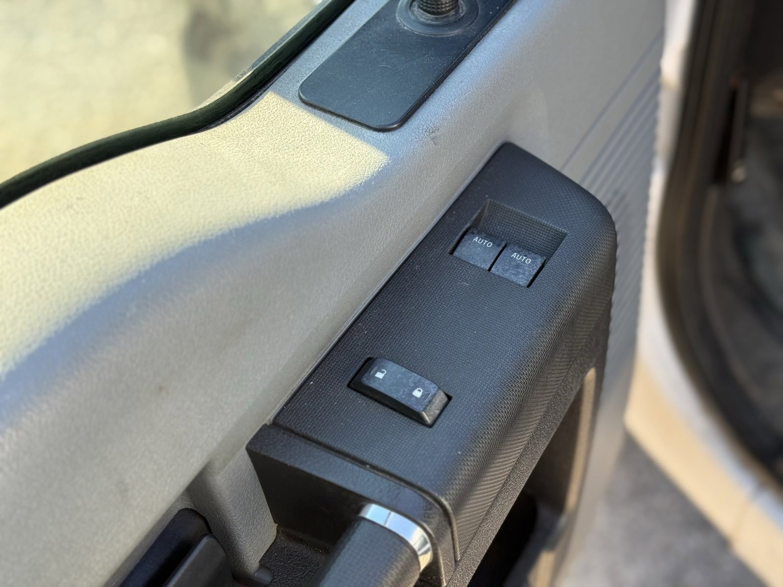 Used 2016 Ford F350 XL w/ Power Equipment Group image 14