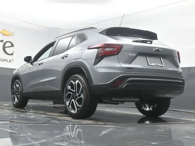 New 2026 Chevrolet Trax RS w/ Driver Confidence Package image 5