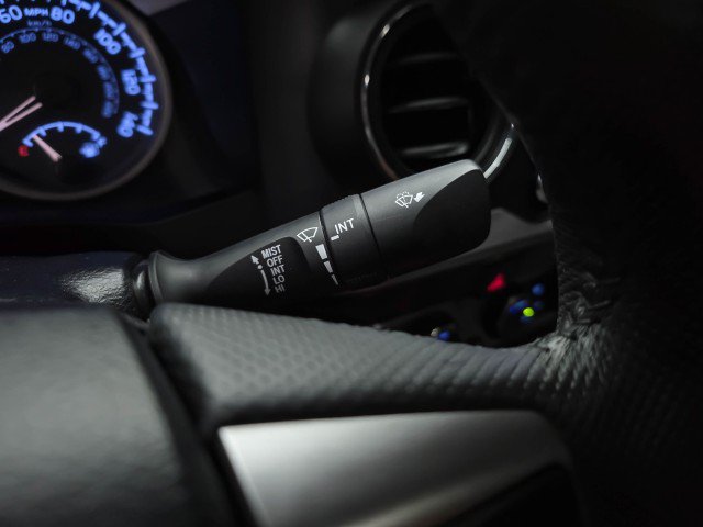 Used 2023 Toyota Tacoma SR5 AWD/4WD image 23