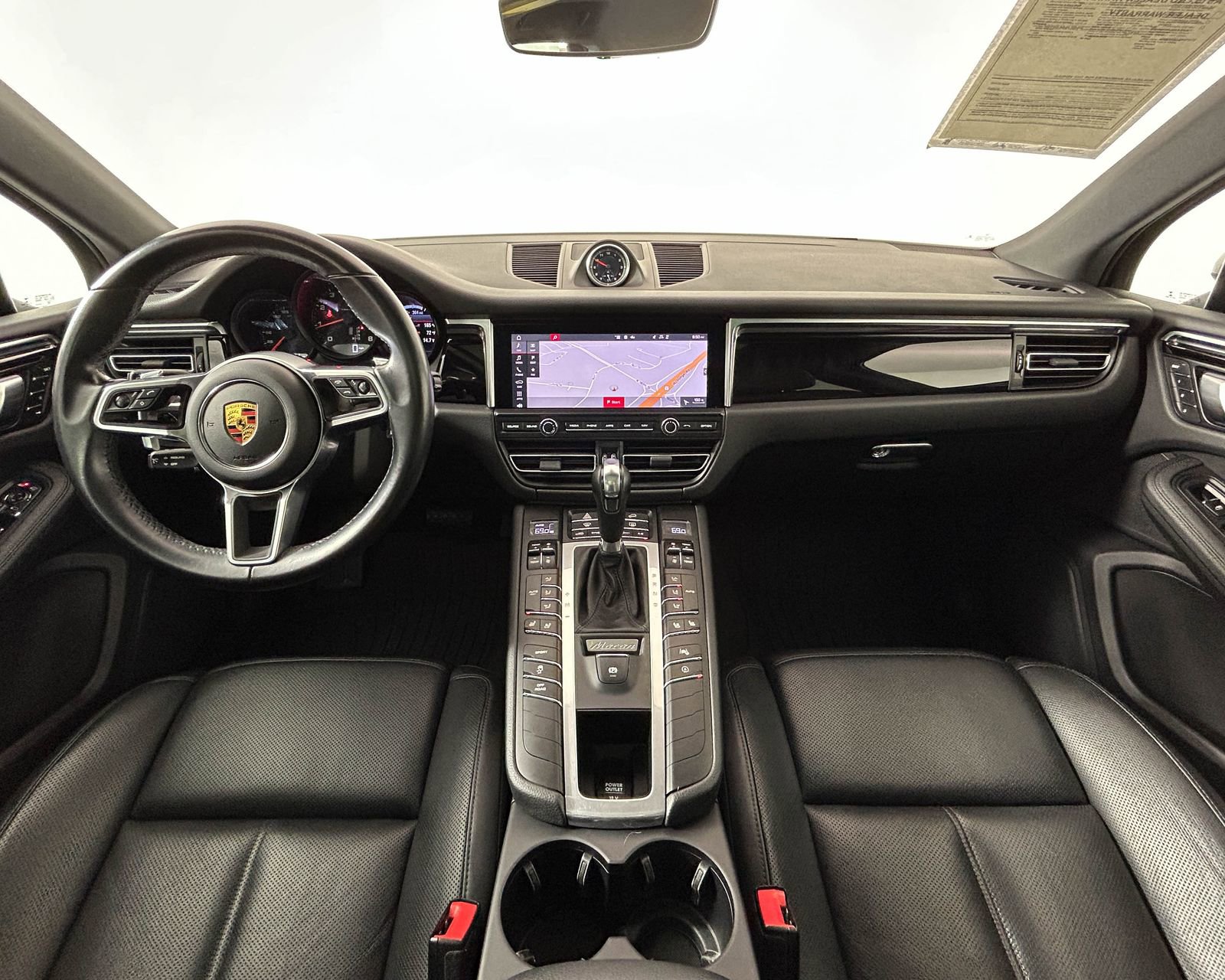 Used 2021 Porsche Macan AWD/4WD image 13