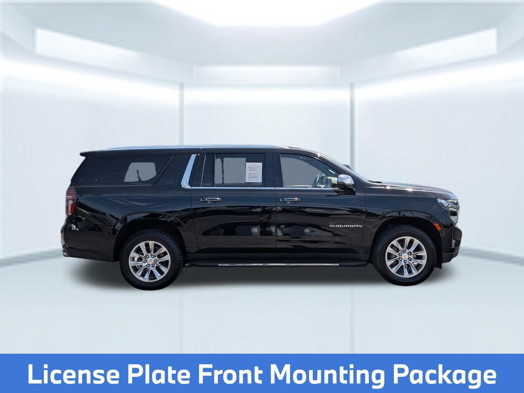 Used 2024 Chevrolet Suburban Premier AWD/4WD image 8