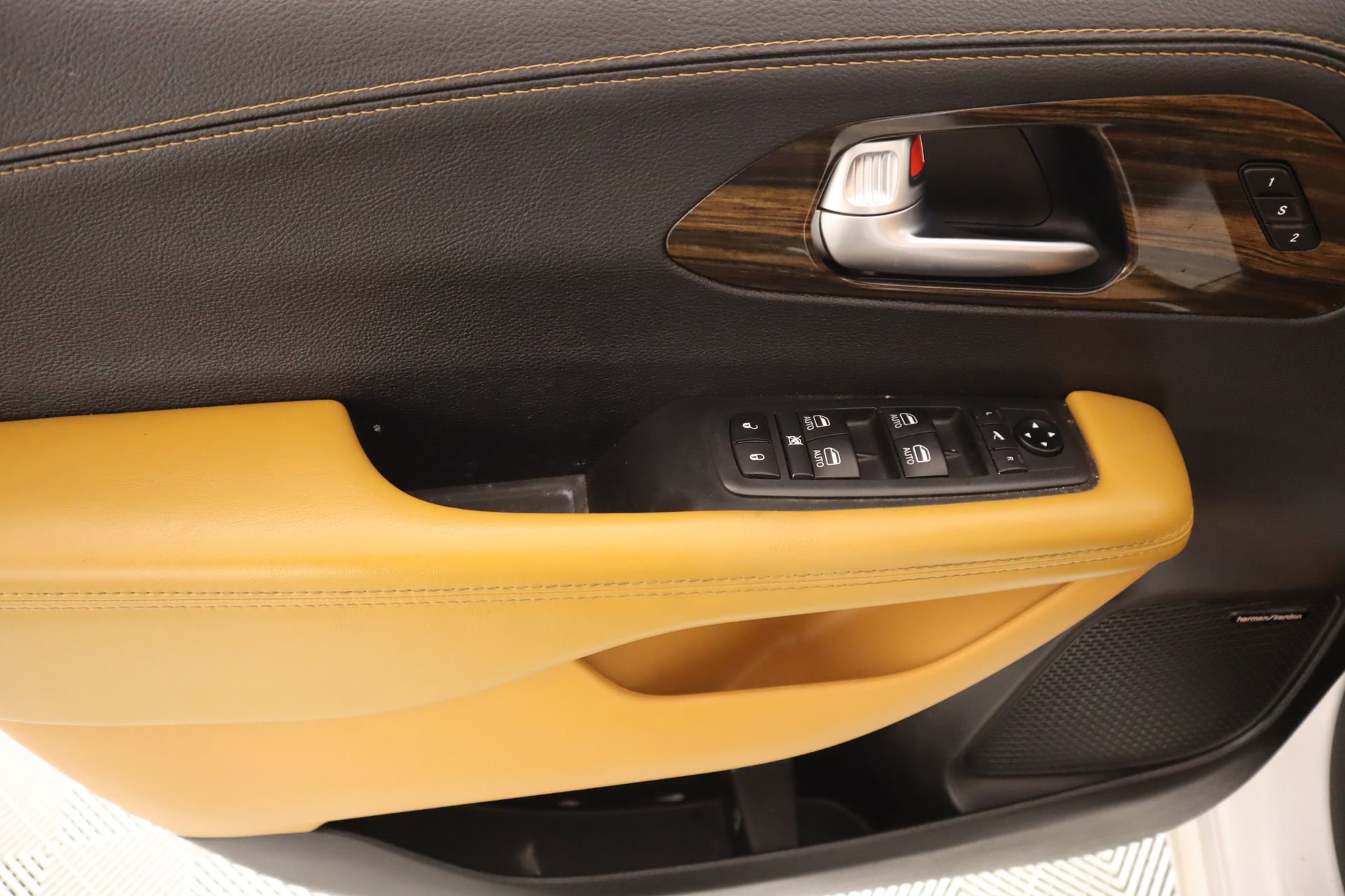 Used 2021 Chrysler Pacifica Pinnacle image 19