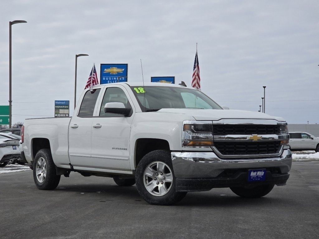 Used 2018 Chevrolet Silverado 1500 LT image 2